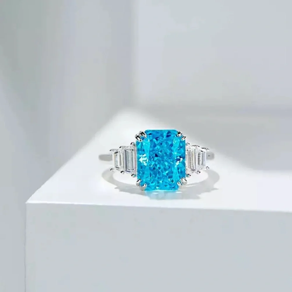 2ct Radiant Aquamarine Ring - Picture 6 of 15
